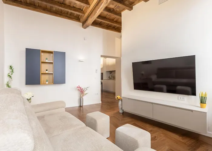Hostly-barberini Luxury By Trevi Apartment