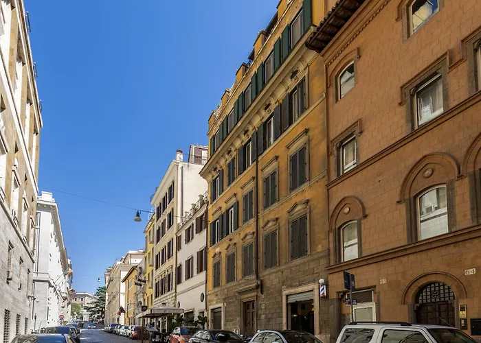 Hostly-barberini Luxury By Trevi Apartment